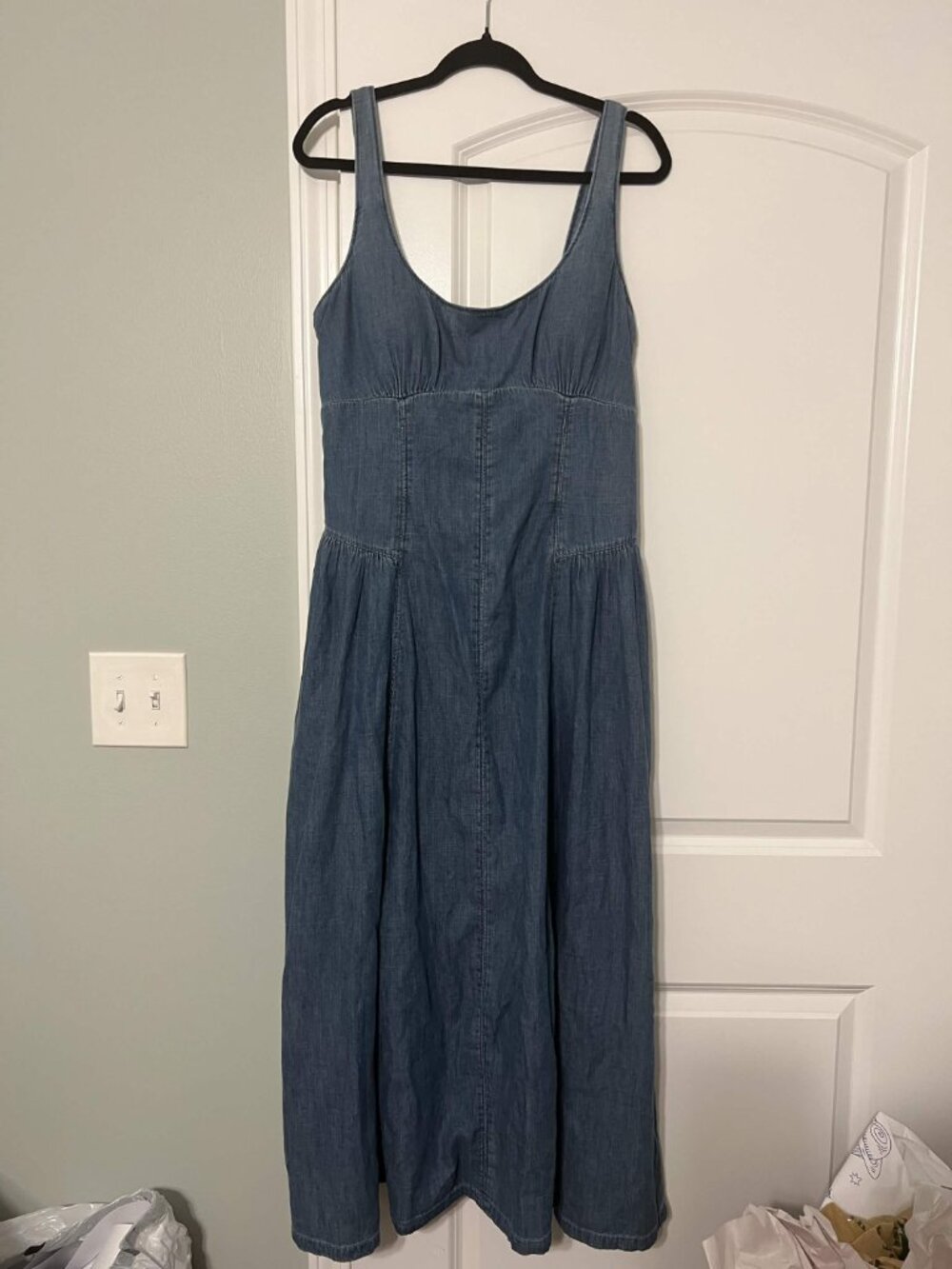 NWOT Abercrombie and Fitch Denim Dress - Size Large